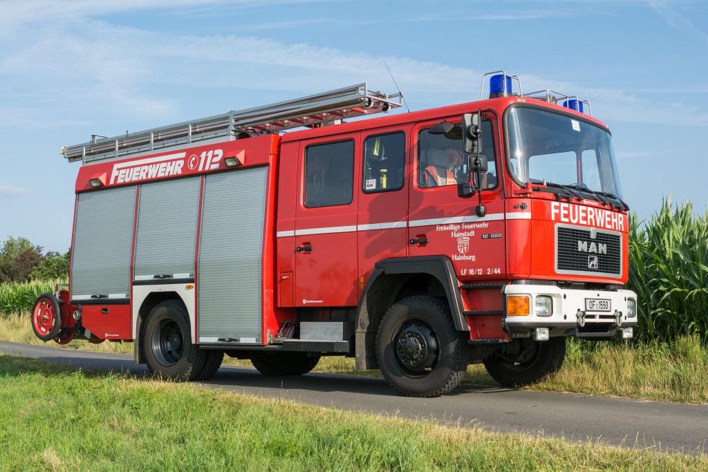 Eingeklemmte Person in Fahrzeug
